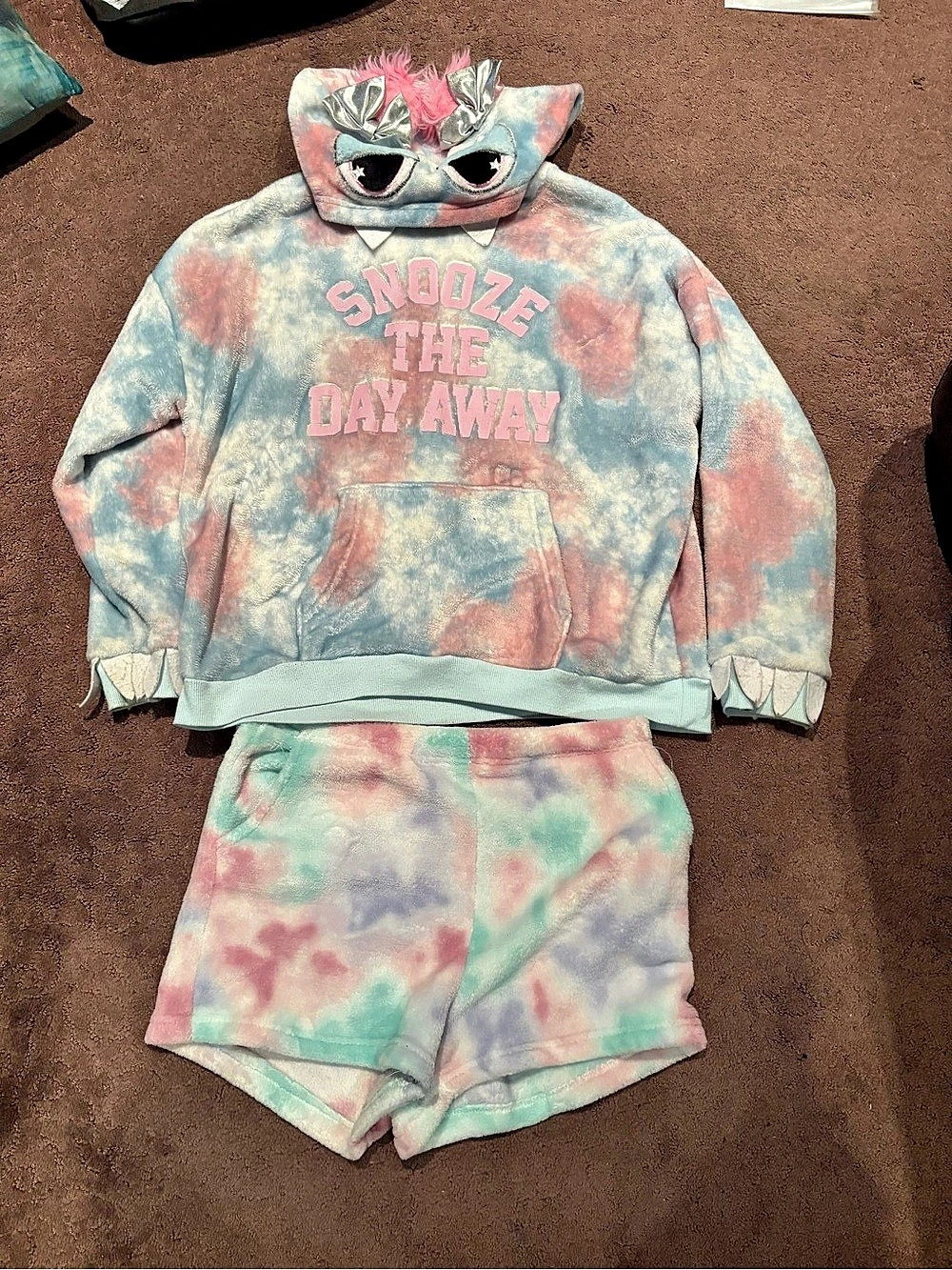 Ardene Girls Medium Tie-Dye Hoodie Pajama Set